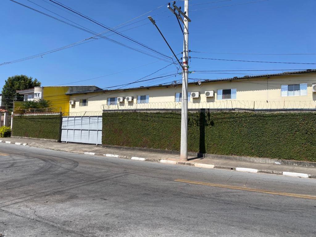 Motel 2000 グアルーリョス エクステリア 写真
