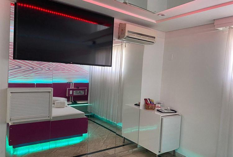 Motel 2000 グアルーリョス 部屋 写真