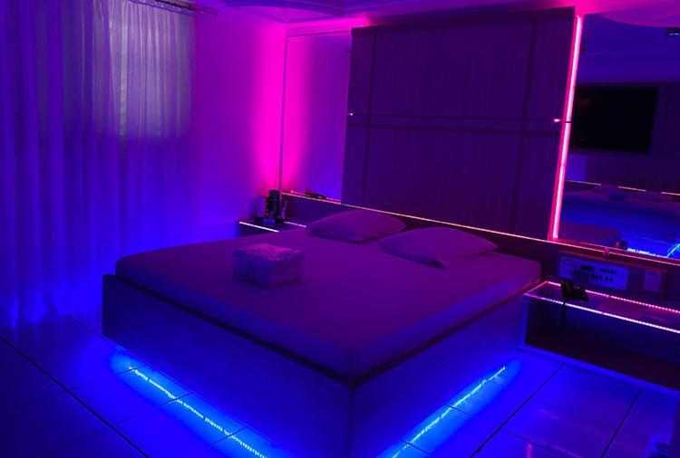 Motel 2000 グアルーリョス 部屋 写真
