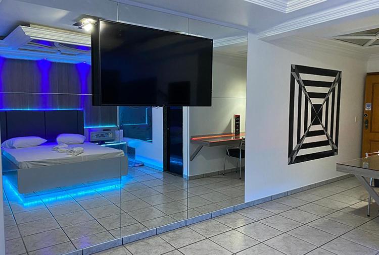 Motel 2000 グアルーリョス 部屋 写真