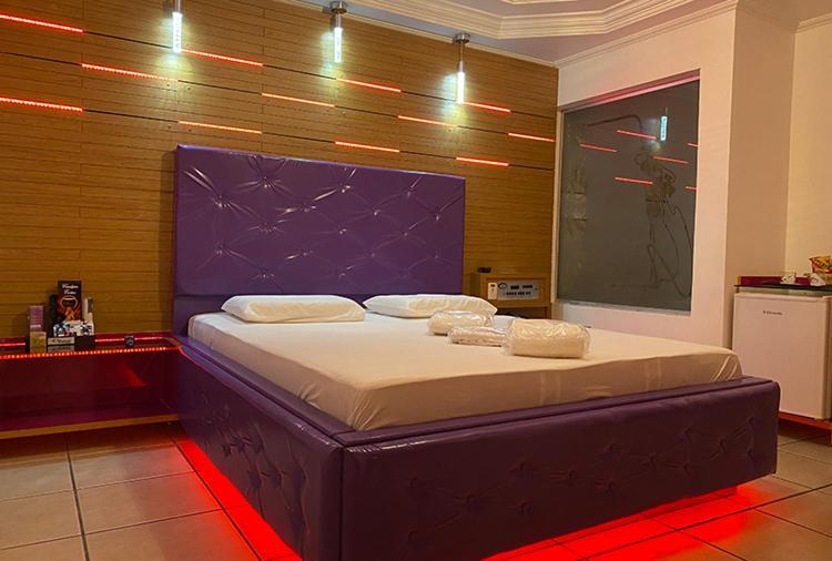 Motel 2000 グアルーリョス 部屋 写真